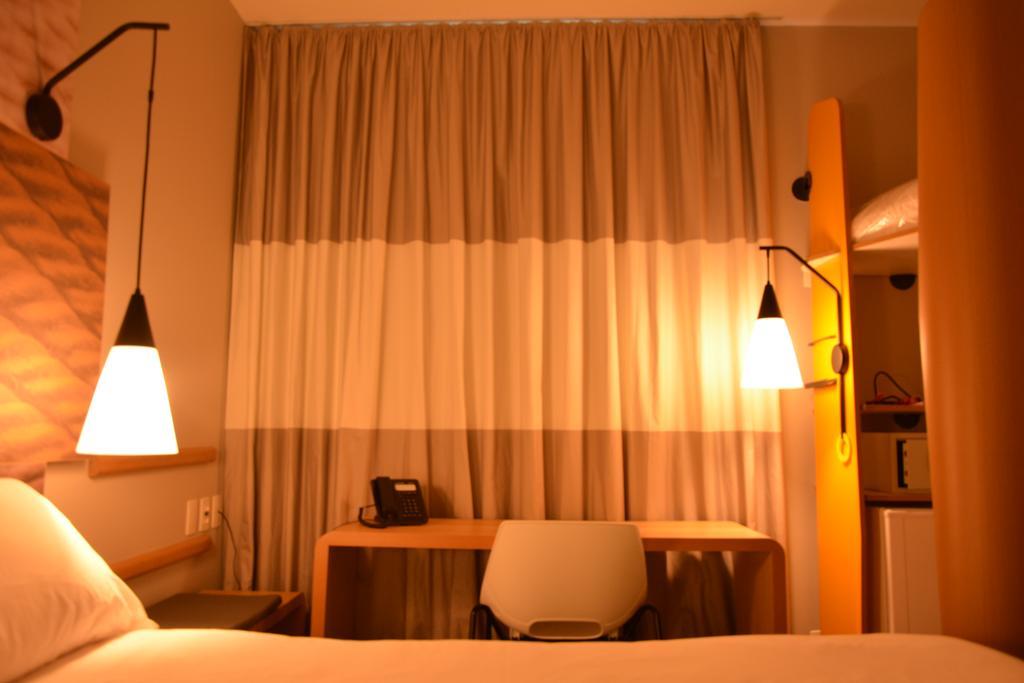 Ibis Jacarei Hotell Eksteriør bilde