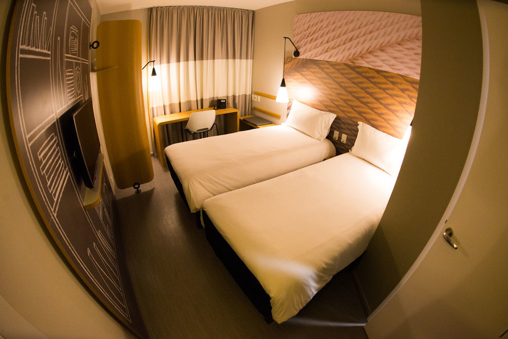 Ibis Jacarei Hotell Eksteriør bilde